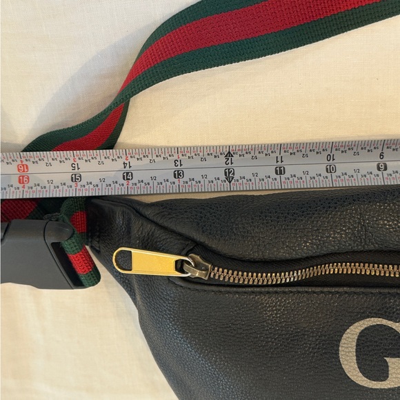 Gucci Logo Belt Bag/Fanny Pack - Picture 6 of 8